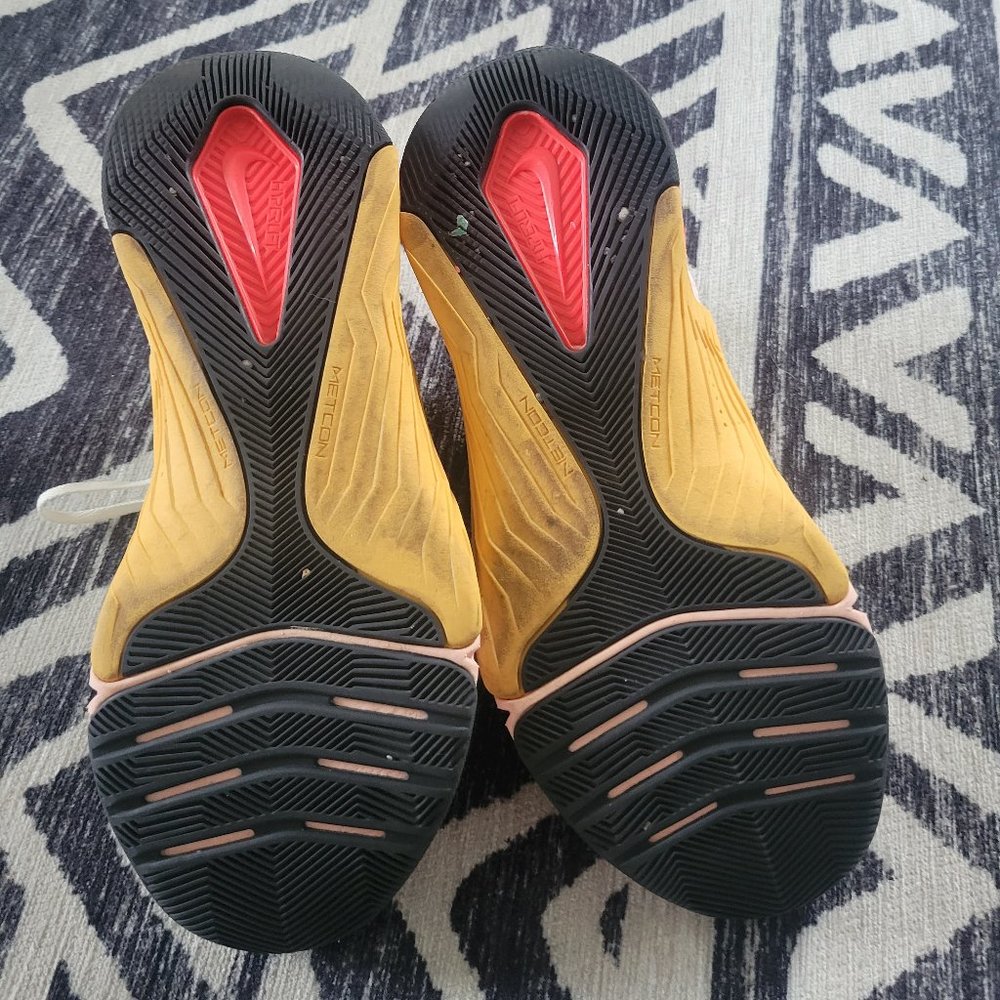 Women's Nike Metcon 7 x